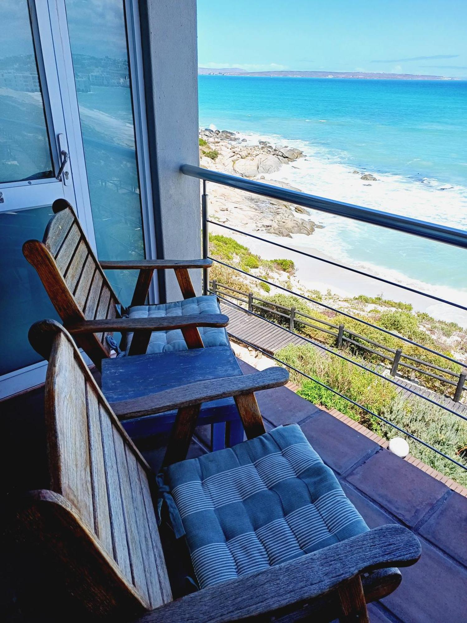 Langebaan Beach Towers Eksteriør bilde