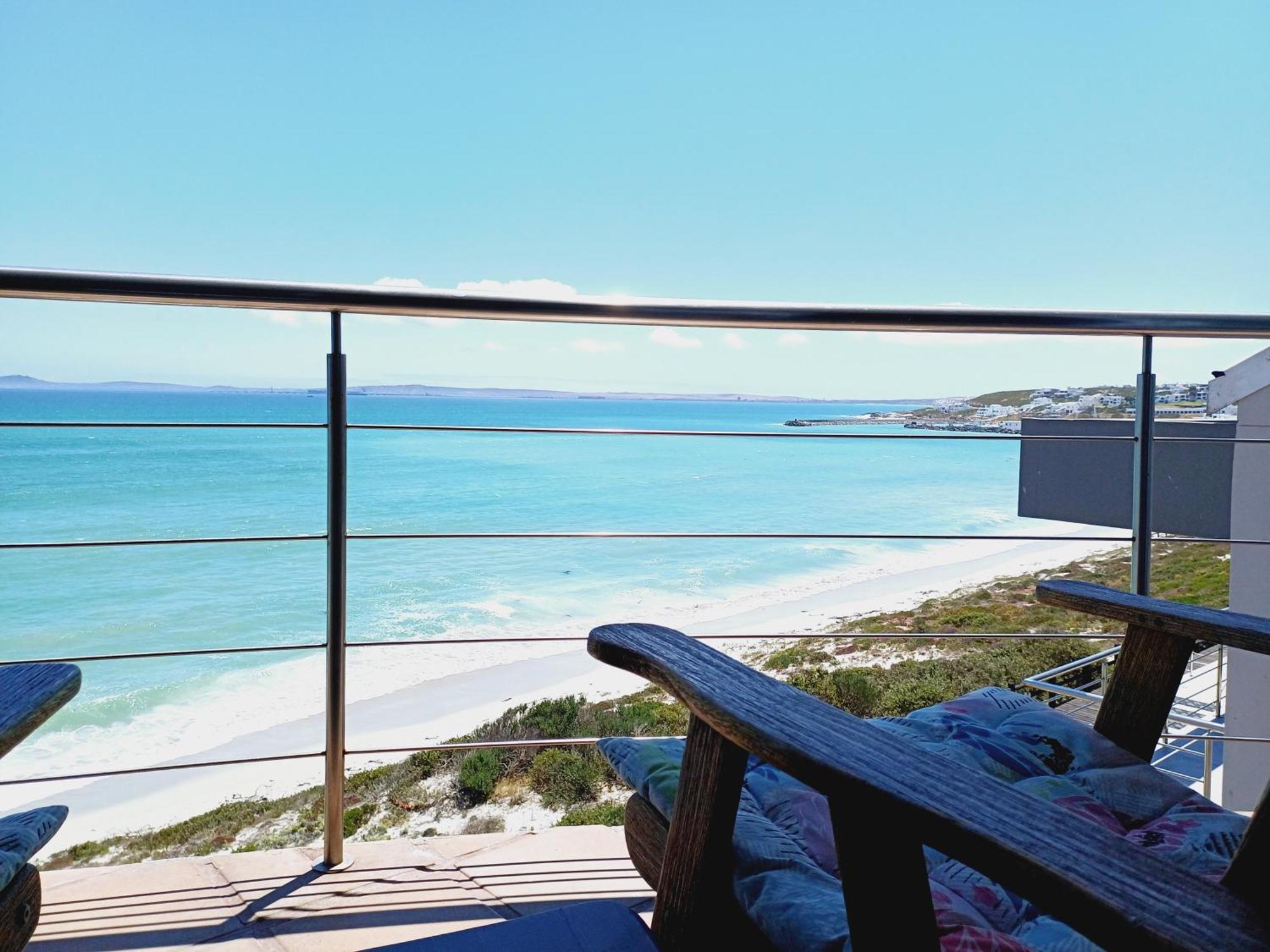 Langebaan Beach Towers Eksteriør bilde