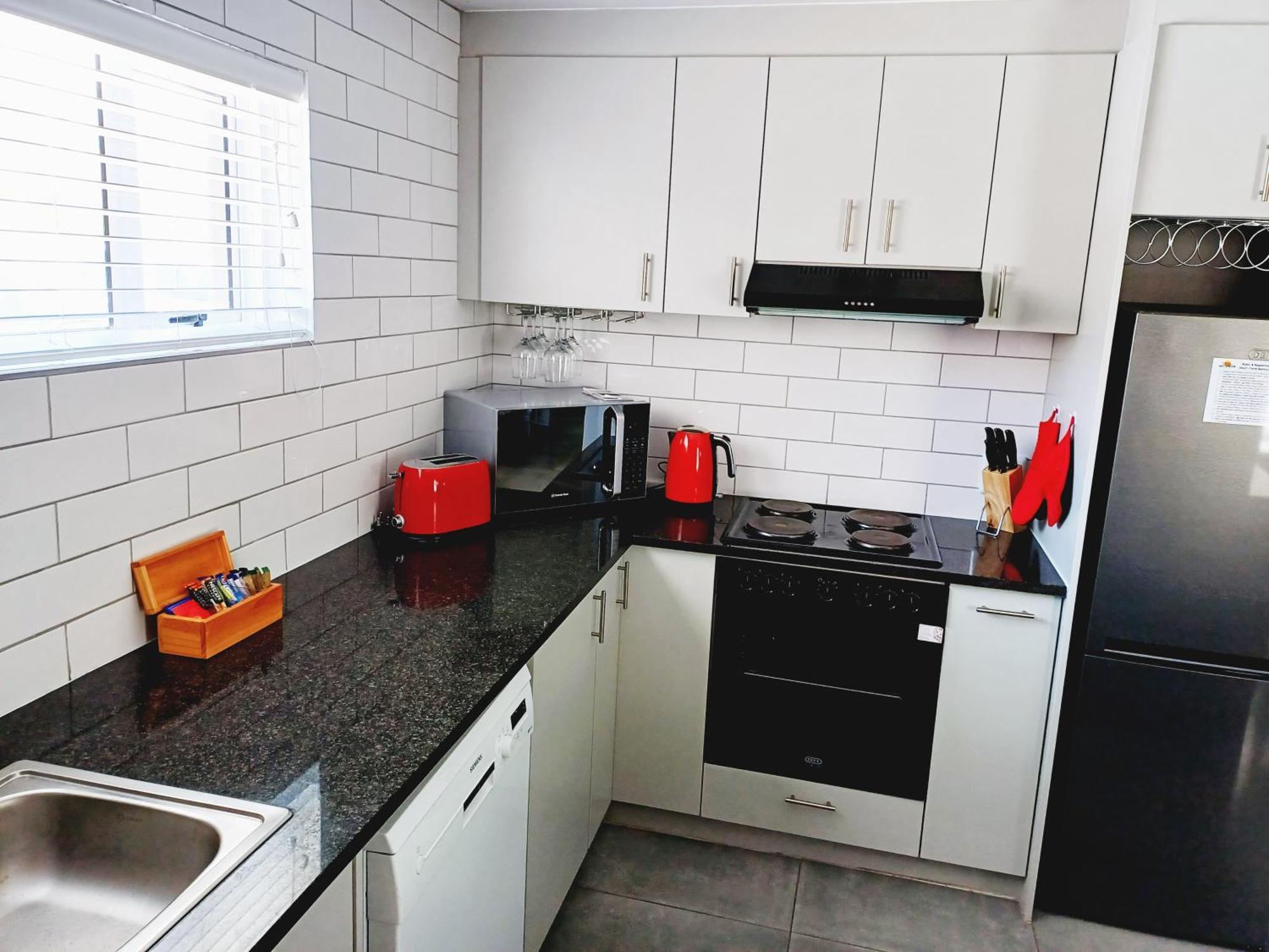 Langebaan Beach Towers Eksteriør bilde