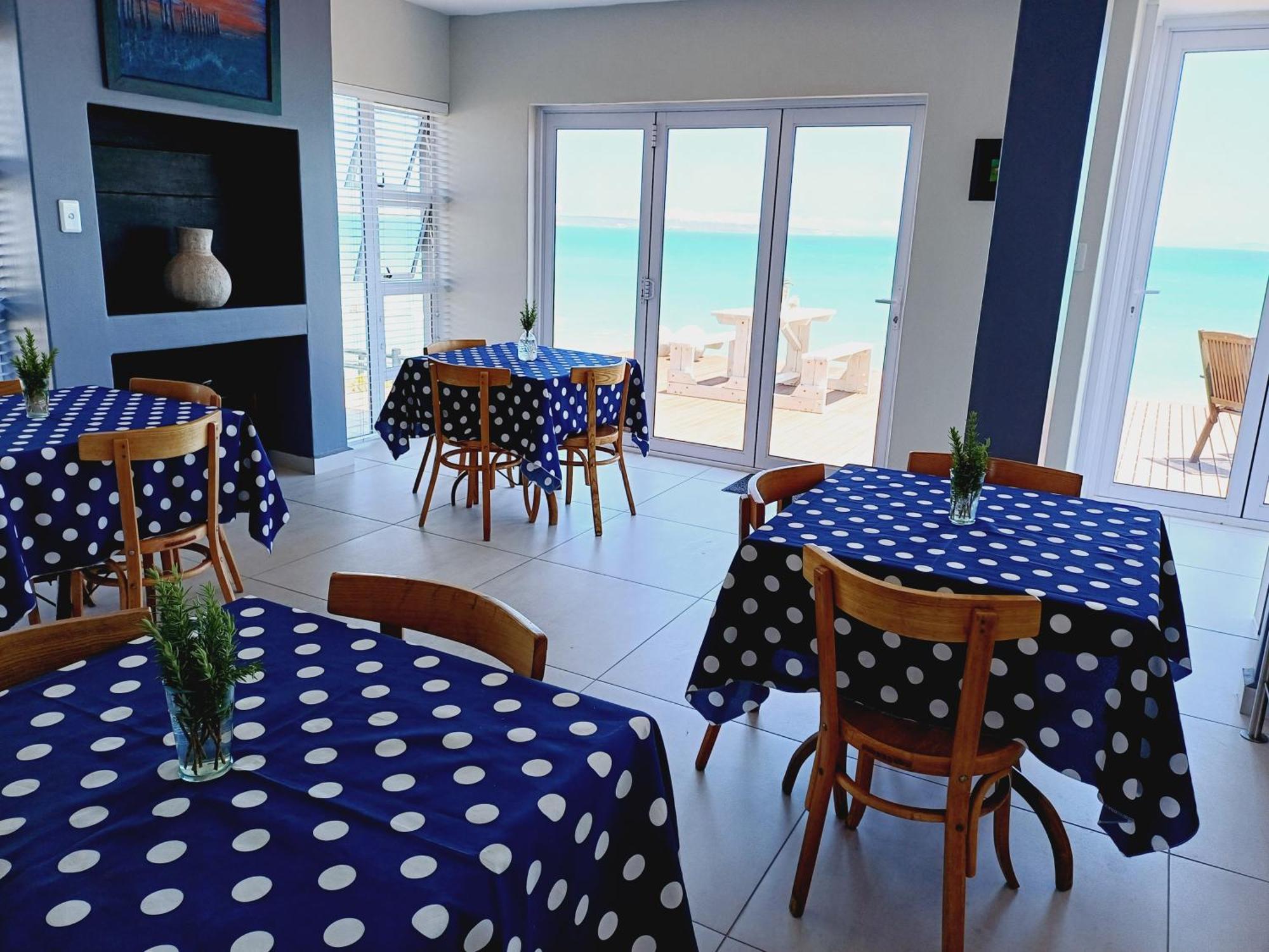 Langebaan Beach Towers Eksteriør bilde